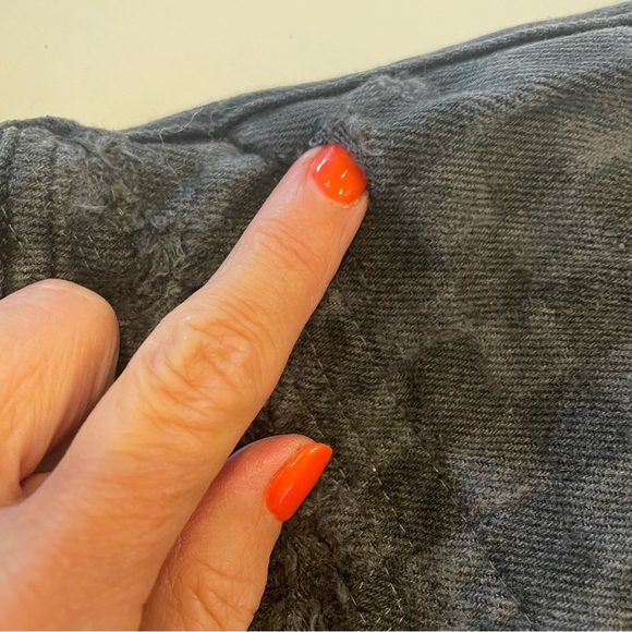 Cynthia Shadow Checker High Rise StraightJeans . Size 24 (US 0/00). Repaired. - Picture 12 of 13